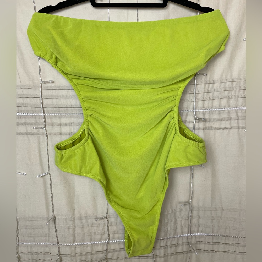 Fashion Nova bodysuit NWT
